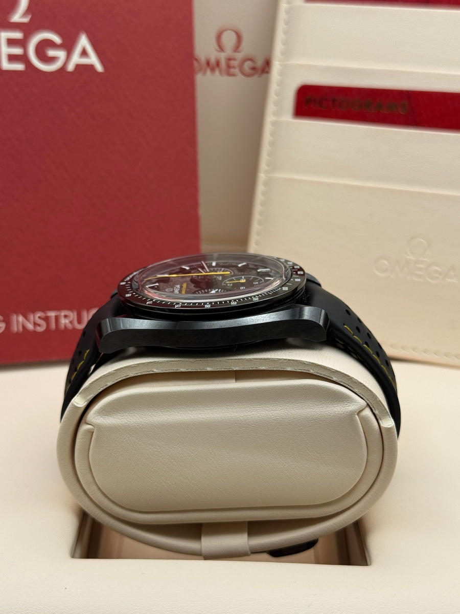 Like New Omega Speedmaster Dark Side Of The Moon Apollo 8 310.92.44.50.01.001 Complete Set Dated 2025