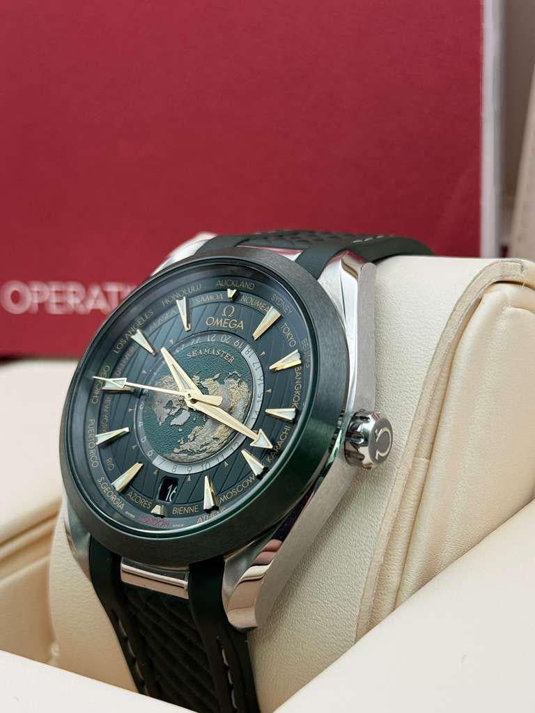Omega Seamaster Aquaterra World Timer 220.32.43.22.10.001 With Box & Accessories *No Warranty Card*