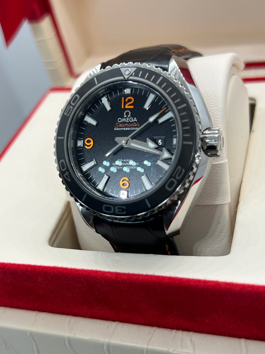 Omega Seamaster Planet Ocean 38mm 232.33.38.20.01.002 With Box & Accessories