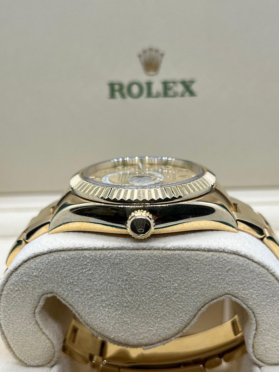 Rolex Skydweller 18k YG 326938 With Box & Papers