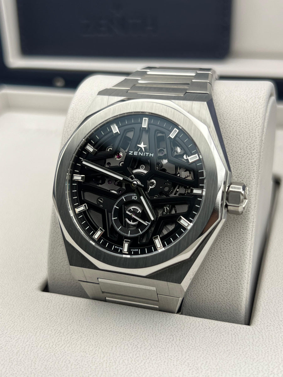 New/Unworn Zenith Defy Skyline Skeleton 03.9300.3620/78.I001 Complete Set Dated 2024