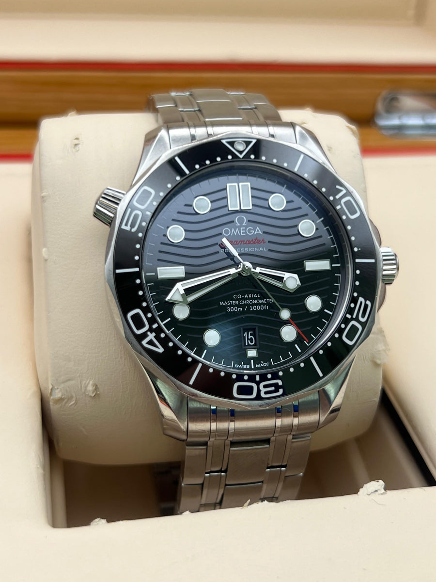 Omega Seamaster Professional 210.30.42.20.01.001 With Box & Papers Dated 2023