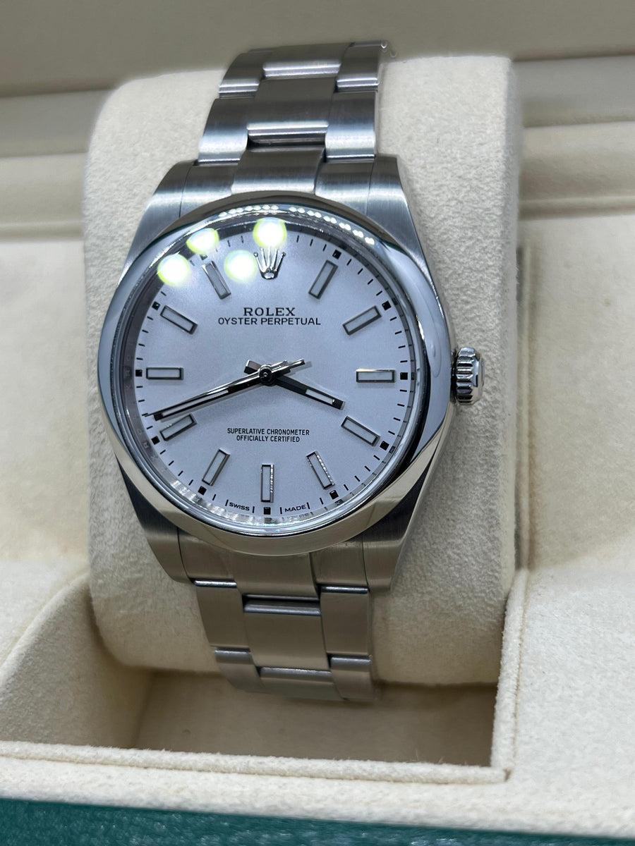 Rolex Oyster Perpetual 114300 Complete Set Dated 2020