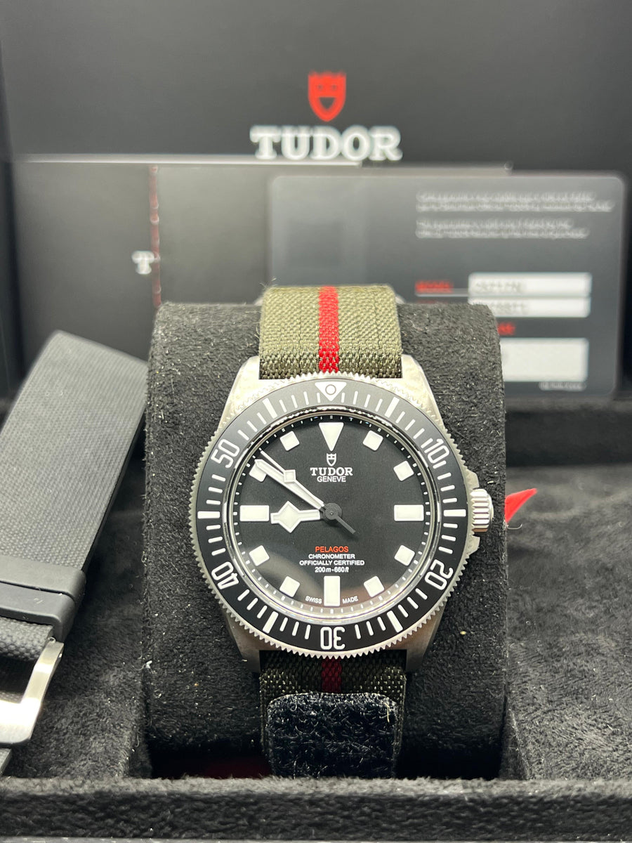 New/Unworn Tudor Pelagos FXD 25717N Complete Set Dated 12/2023