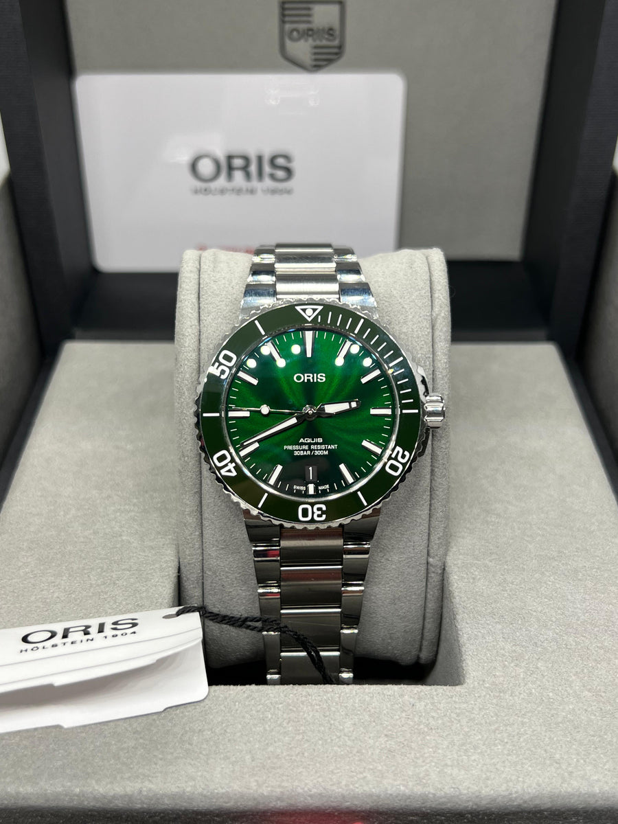 Oris Aquis Date 01 733 7732 4157-07 Complete Set Dated 2019