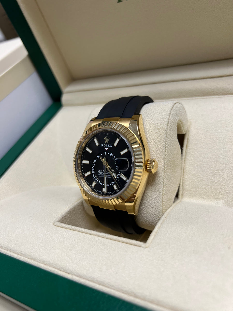 Rolex Skydweller Yellow Gold 326238 Complete Set