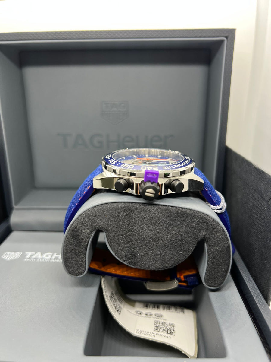 New/Unworn Tag Heuer Formula 1 Gulf CAZ101N.FC8243