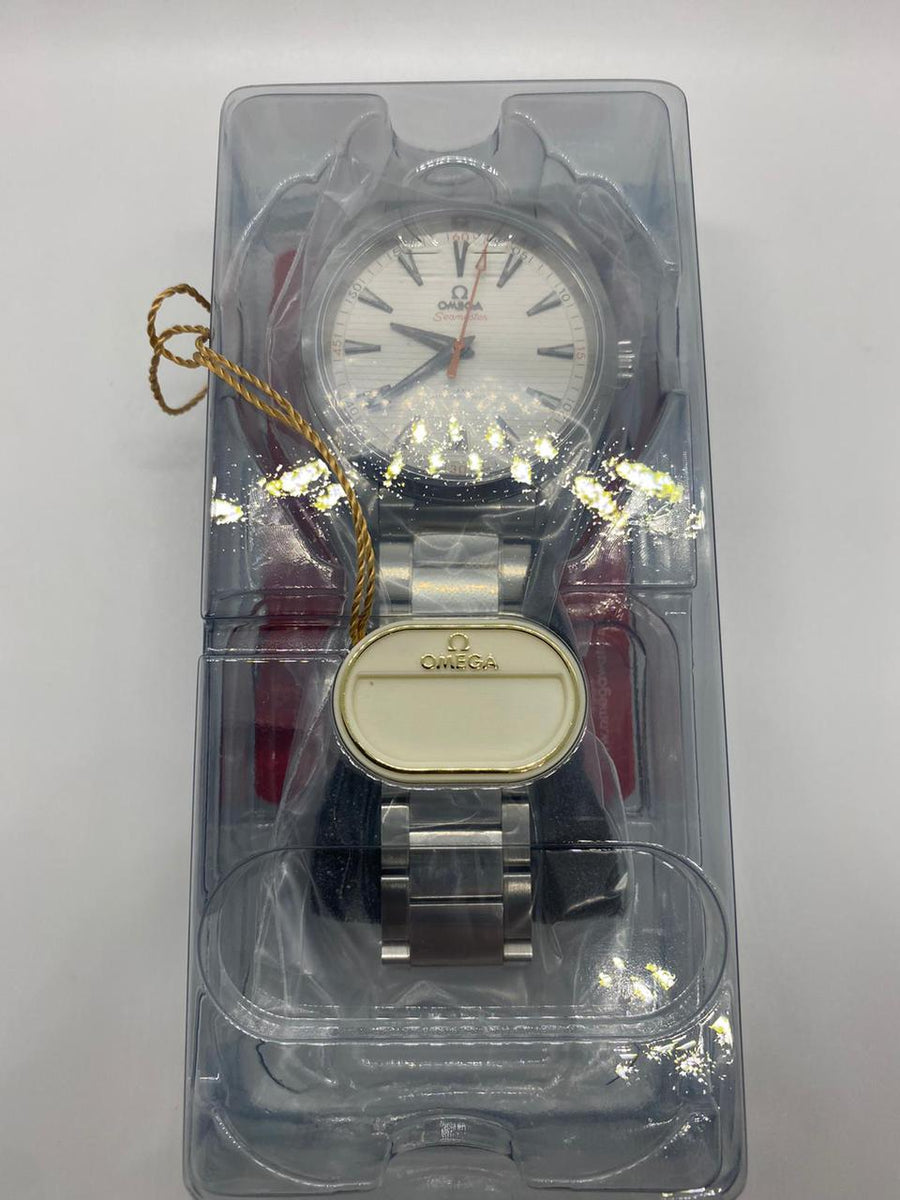 New/Unworn Omega Aqua Terra Ref#	220.10.41.21.02.001