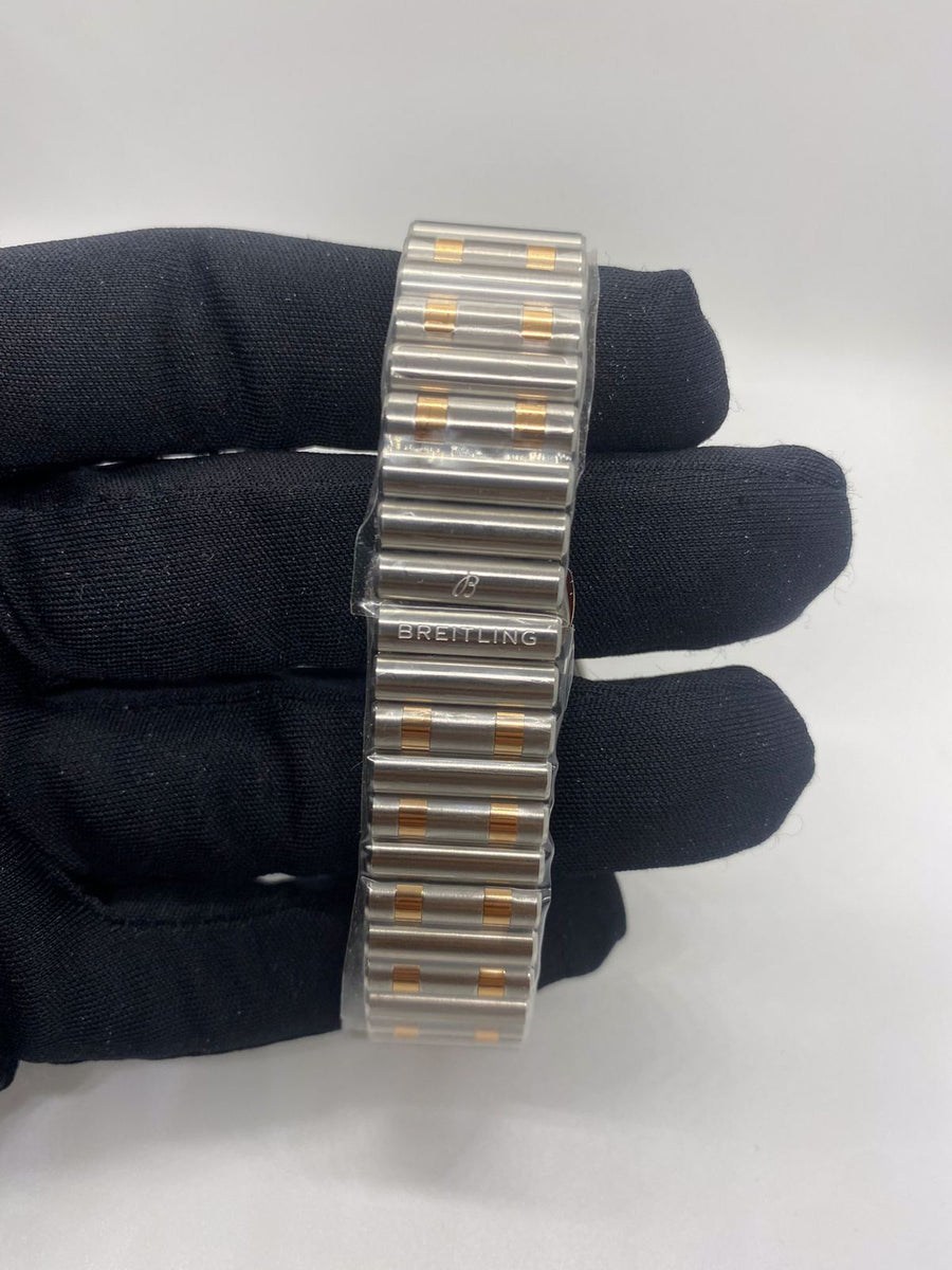 Breitling Chronomat Quartz 32mm Stainless Steel & Gold Ref#U77310591A1U1