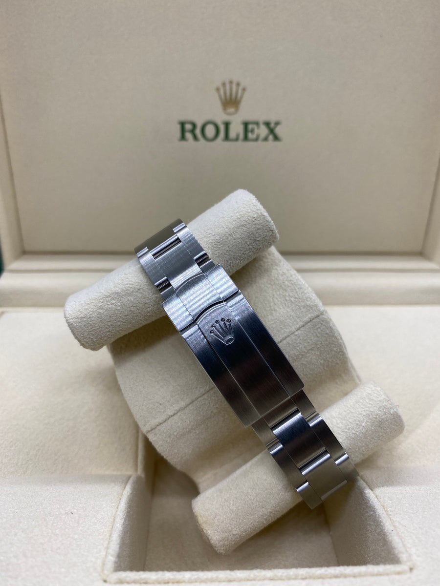 New/Unworn Rolex Oyster Perpetual 31mm 277200