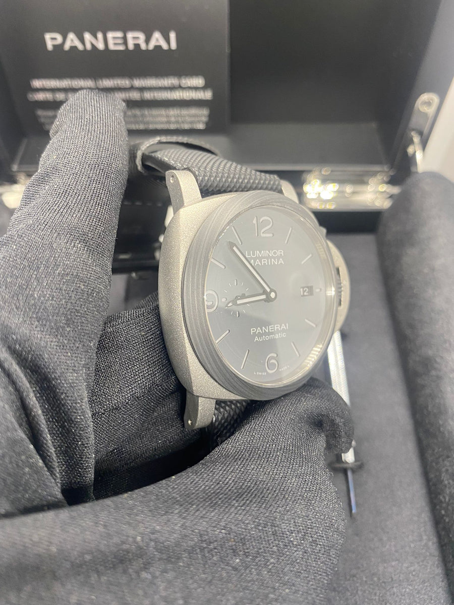 New/Unworn Panerai Luminor Marina ref# PAM01662
