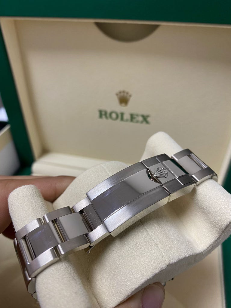 New/Unworn Rolex Daytona #116509