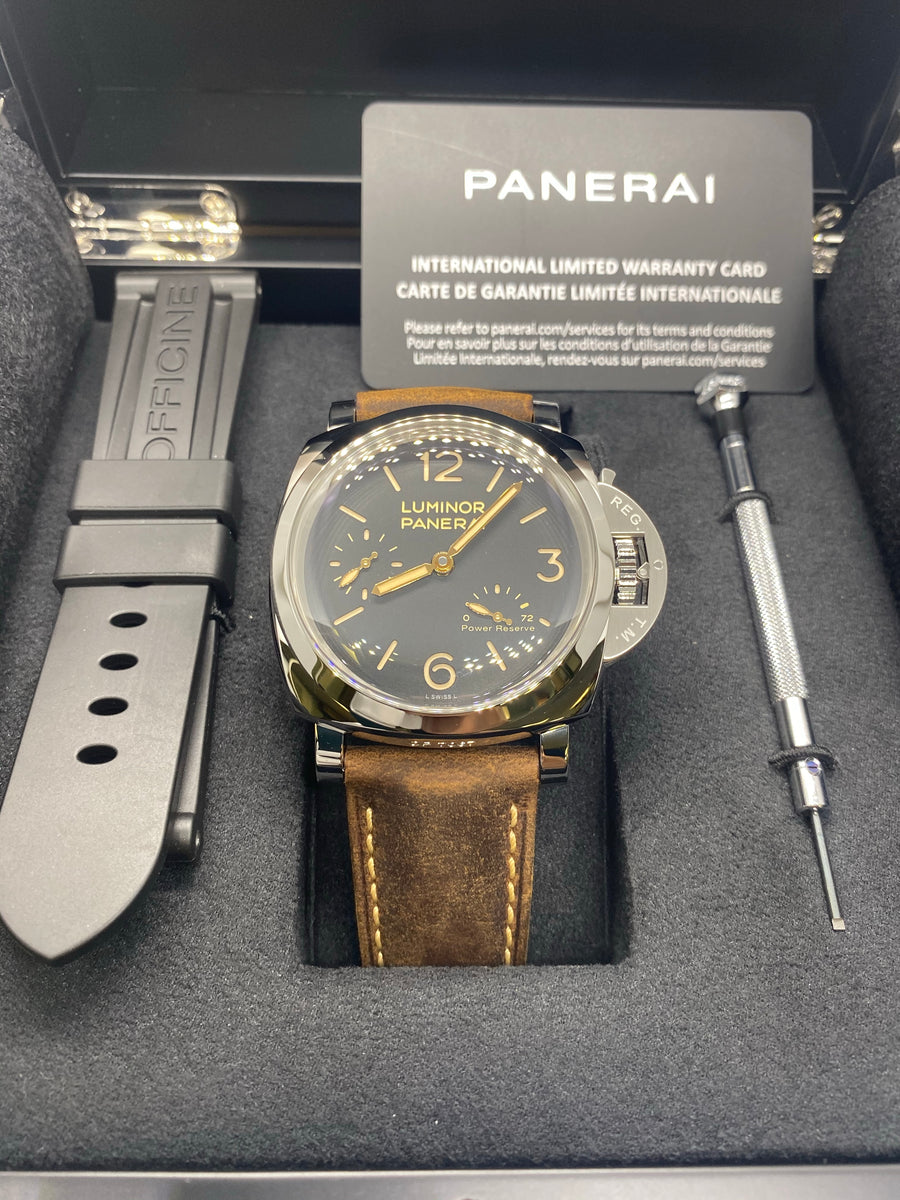 New/Unworn Panerai Luminor PAM00423