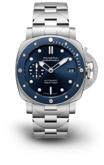 New/Unworn Panerai Luminor Submersible ref#PAM01068