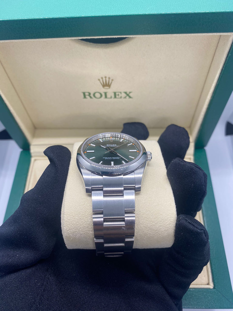 Rolex Oyster Perpetual ref# 114200